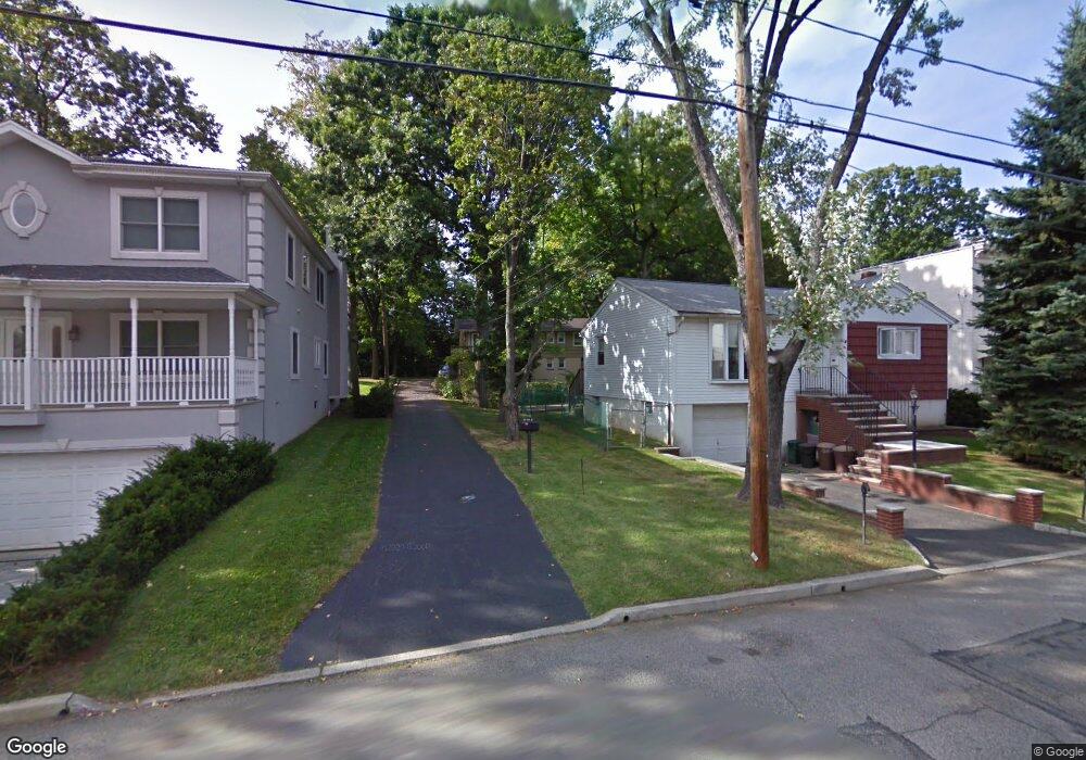 20 5th St, Englewood Cliffs, NJ 07632 - photo 1