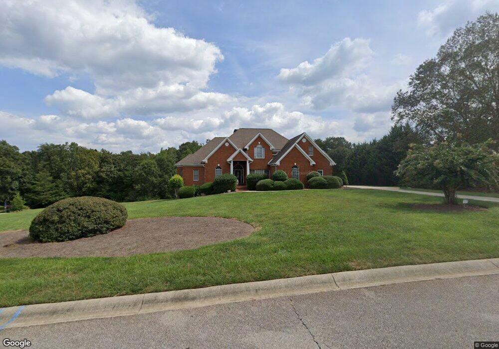 4613 Broken Arrow Path, Gainesville, GA 30506 - photo 1