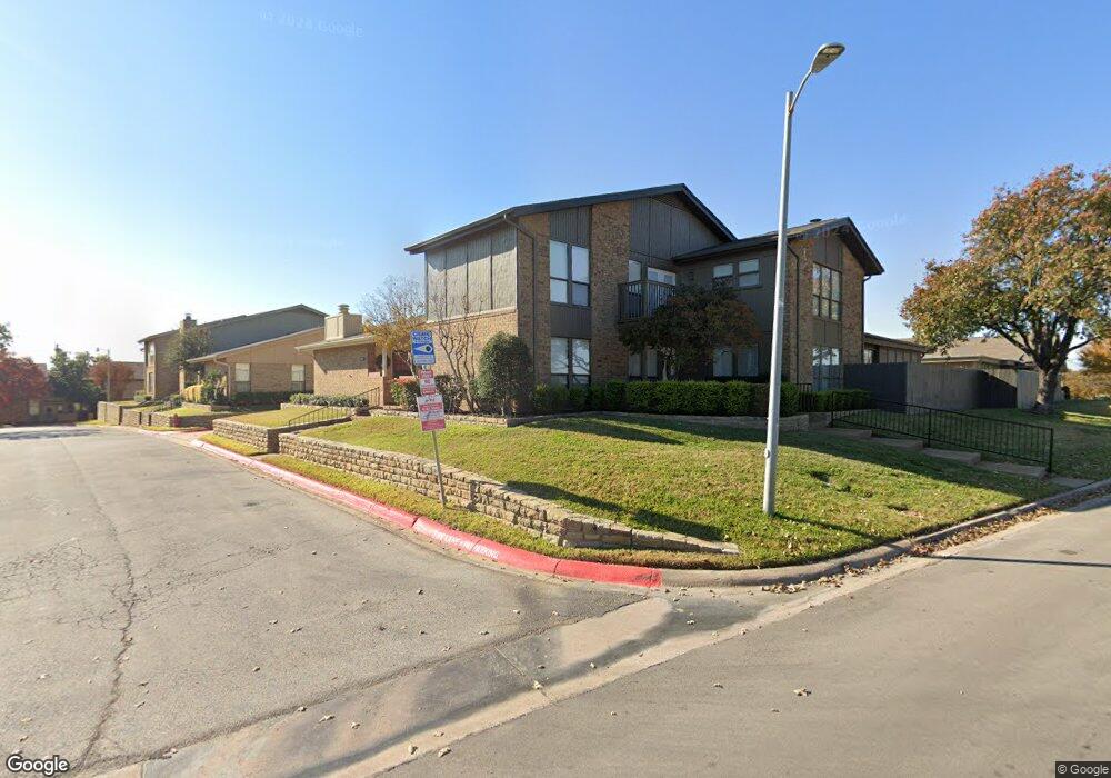 3022 Shady Knoll Ln, Bedford, TX 76021 - photo 1