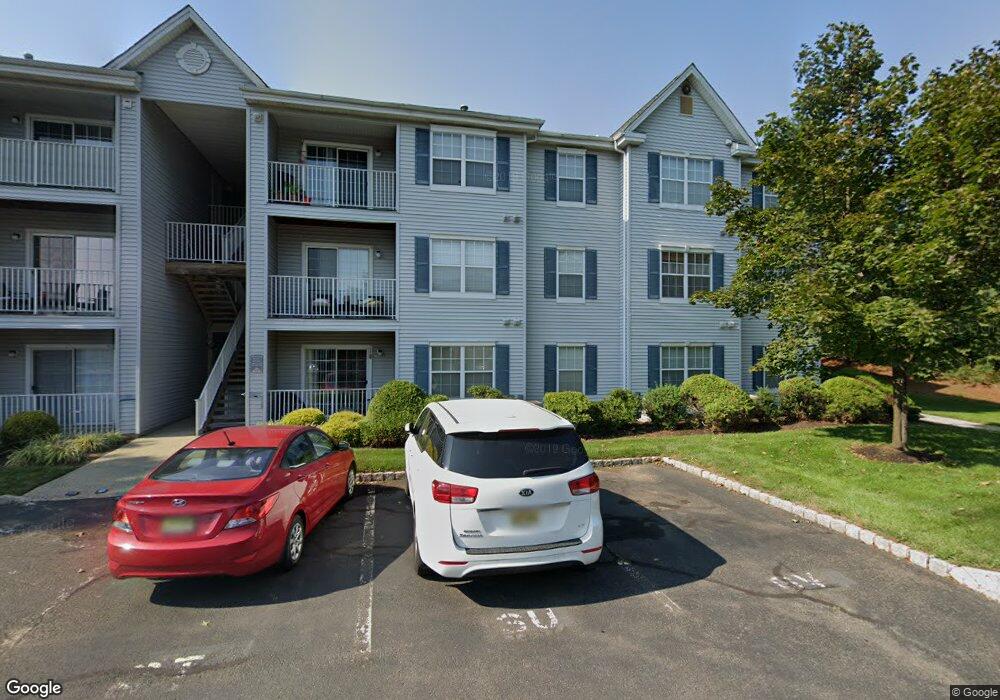 616 Stratford Place, Bound Brook, NJ 08805 - photo 1