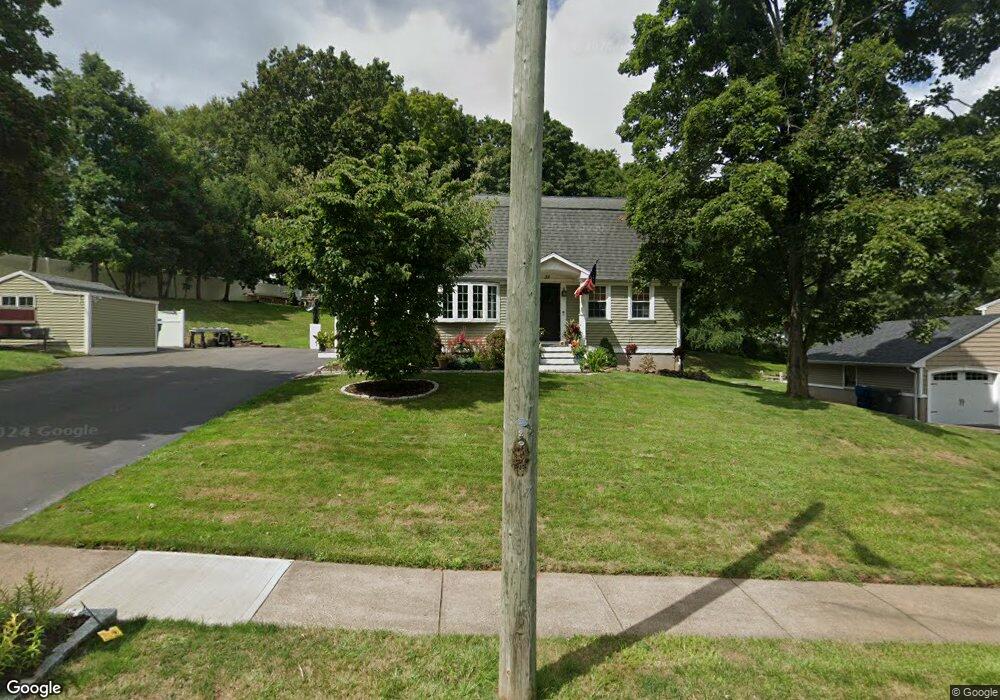 33 Chestnut Ln, East Berlin, CT 06023 - photo 1