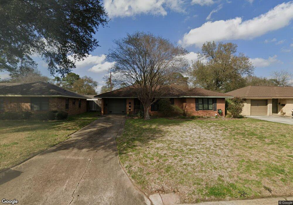 1014 W 30th St, Houston, TX 77018 - photo 1