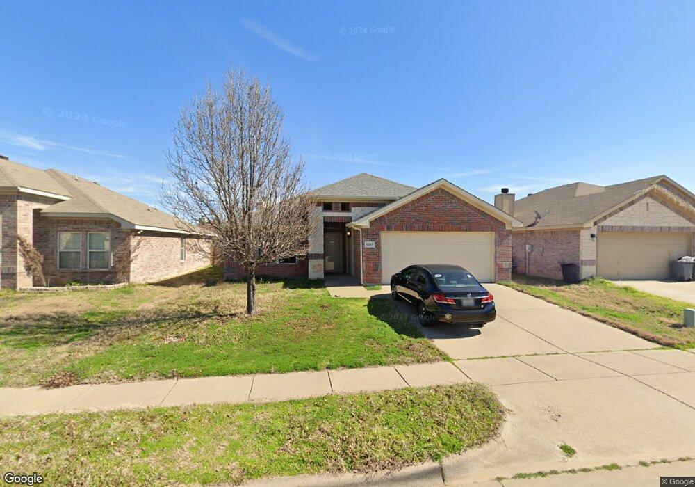 4207 Agate Dr, Granbury, TX 76049 - photo 1