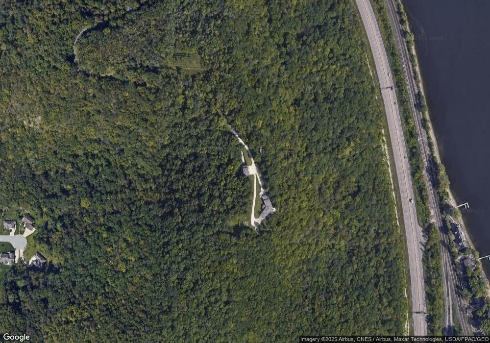 33966 Aerie Heights Ln, La Crescent, MN 55947 - photo 1