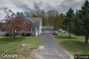 24 Park St, Proctor, VT 05765