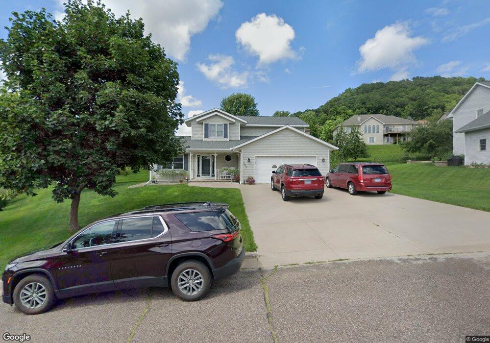 220 Eagles Bluff Rd, La Crescent, MN 55947 - photo 1