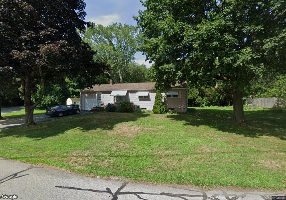 15 Drybrook Rd, Warwick, RI 02889 - photo 1