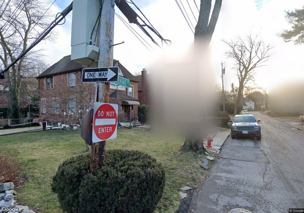 14 Wiltshire Place, Bronxville, NY 10708 - photo 1