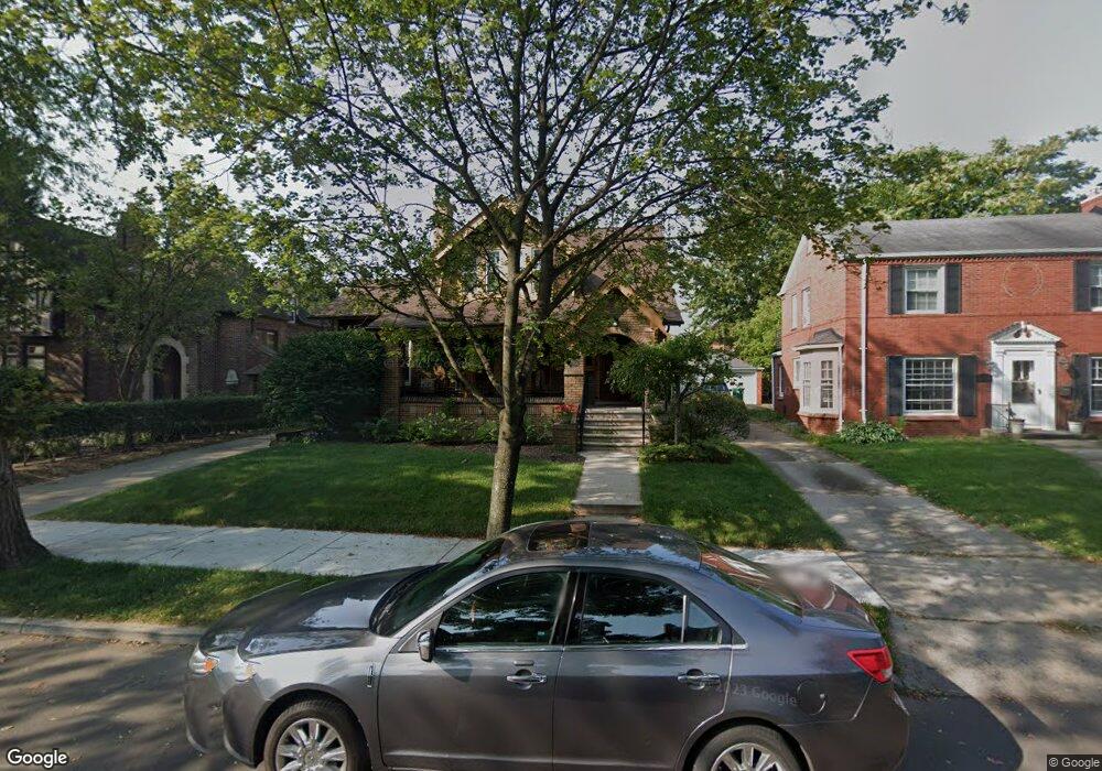 1153 Nottingham Rd, Grosse Pointe Park, MI 48230 - photo 1