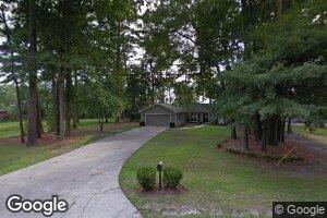 7613 La Roche Ave, Savannah, GA 31406