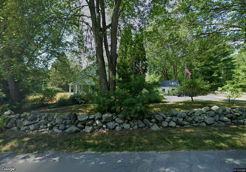 271 Cross St, Carlisle, MA 01741 - photo 1