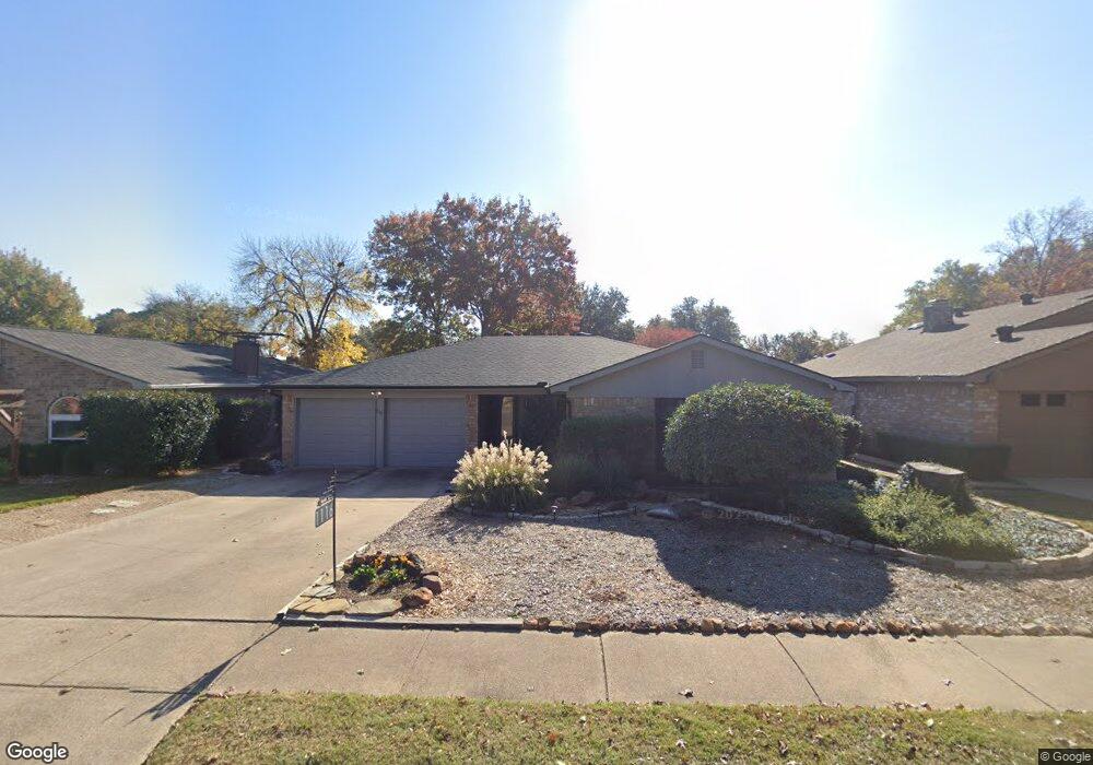 1116 Boston Blvd, Bedford, TX 76022 - photo 1