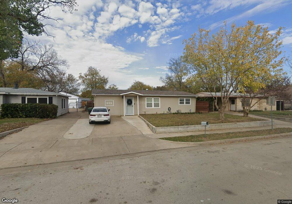 625 Bluebonnet Dr, Hurst, TX 76053 - photo 1