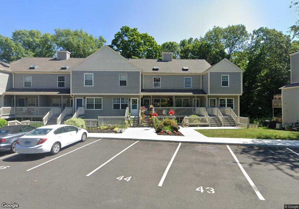 44 Manorwood Dr unit 44, Branford, CT 06405 - photo 1