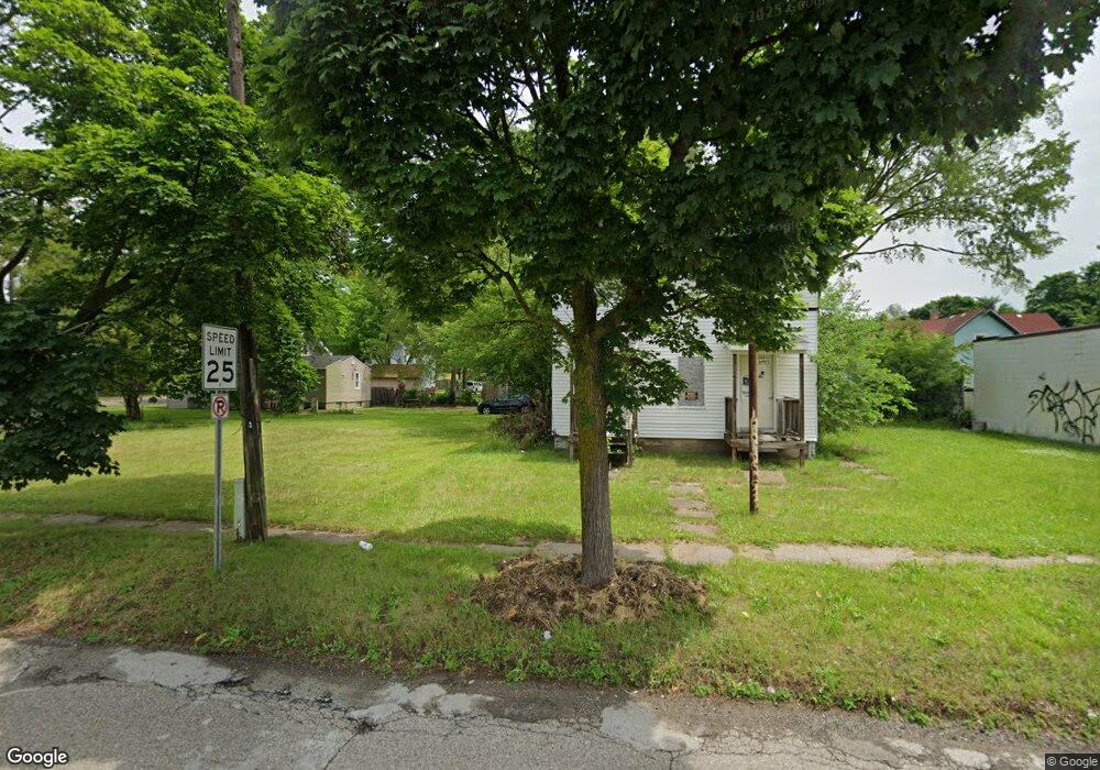 1109 Ann Arbor St, Flint, MI 48503 - photo 1