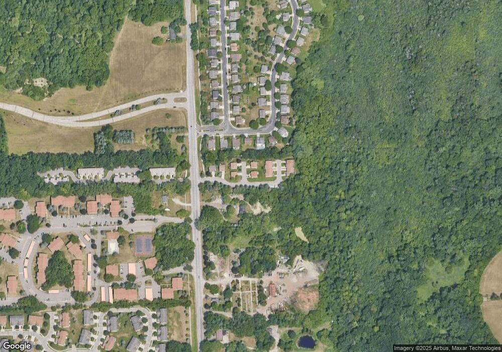 6882 Palos Verdes Ln unit Bldg-Unit, Waterford, MI 48327 - photo 1