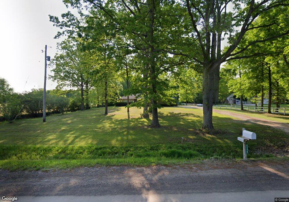 8394 Nichols Rd, Flushing, MI 48433 - photo 1