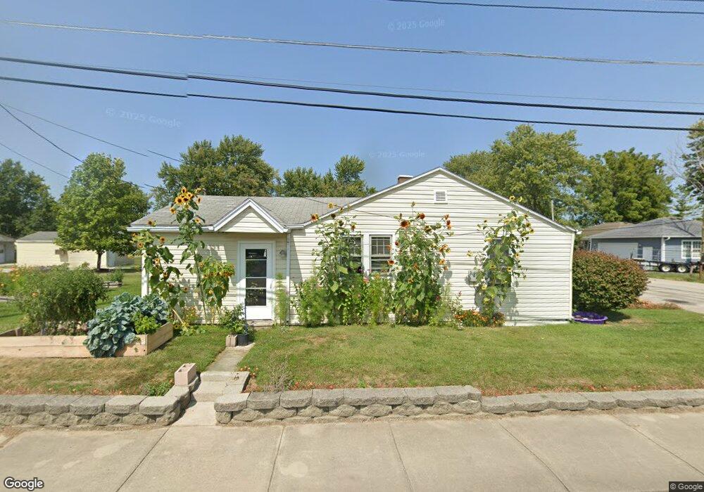 704 Poplar St, Tipton, IN 46072 - photo 1