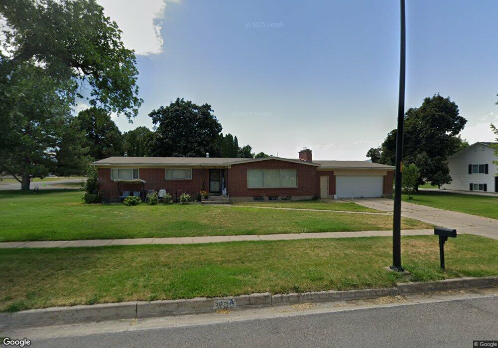 590 E Main St, Hyrum, UT 84319 - photo 1