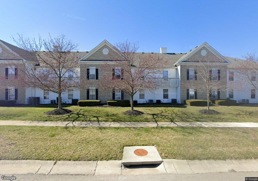 649 Milcrest Dr, Marysville, OH 43040 - photo 1