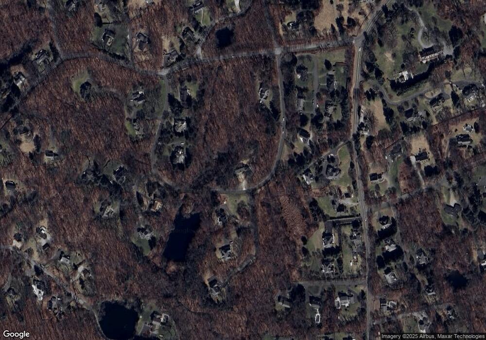 8 Four Wind Dr, Wilton, CT 06897 - photo 1