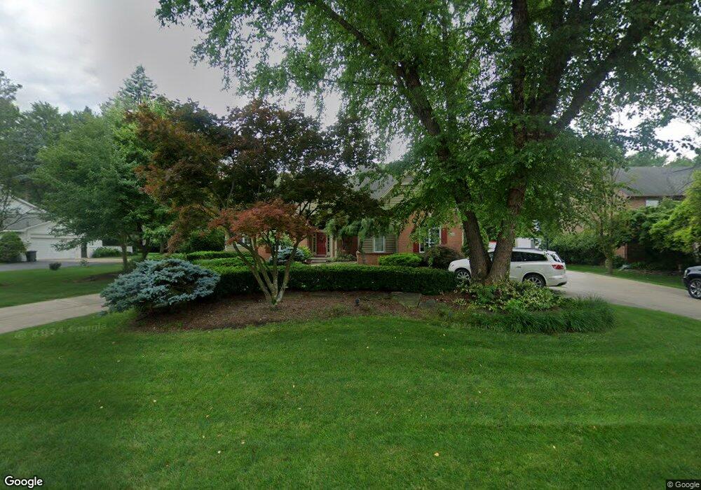 2920 Warner Dr, West Bloomfield, MI 48324 - photo 1
