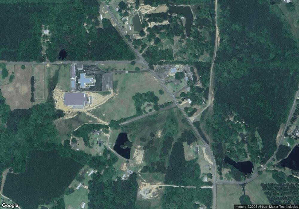 10 Shine Bullock Rd, Laurel, MS 39443 - photo 1