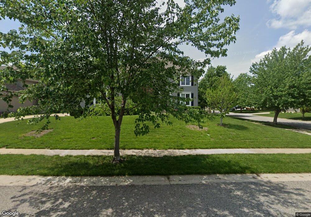 9824 Walker St, Lenexa, KS 66220 - photo 1