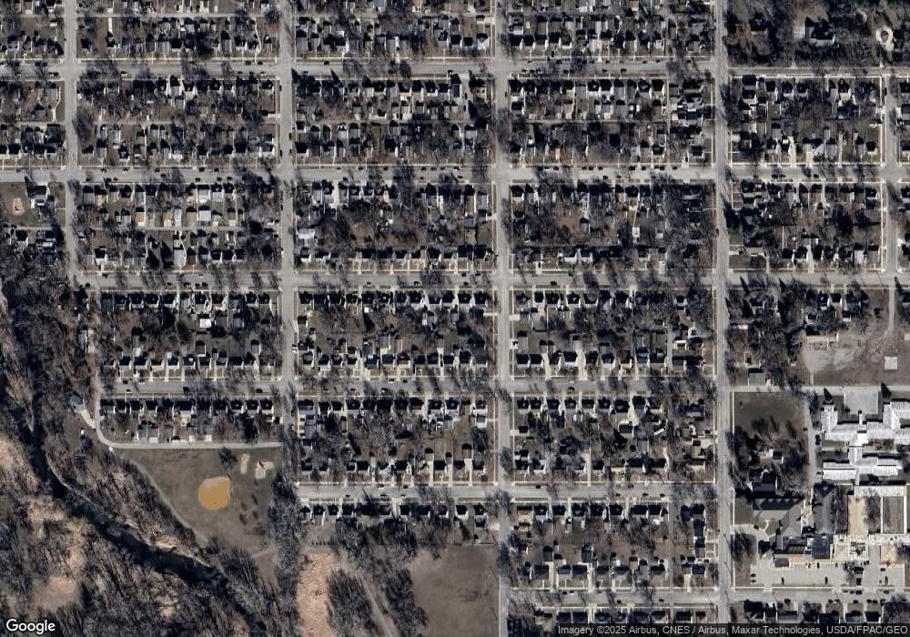 705 12th Ave SW, Austin, MN 55912 - photo 1