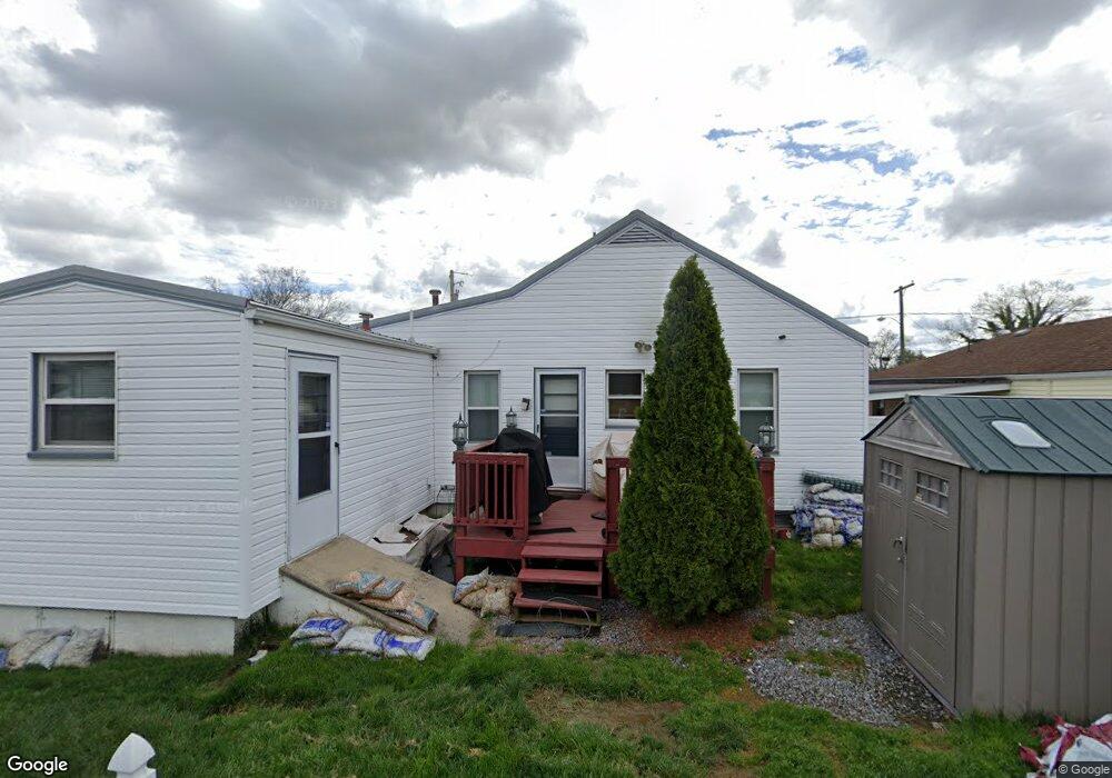 449 21st St, Dunbar, WV 25064 - photo 1