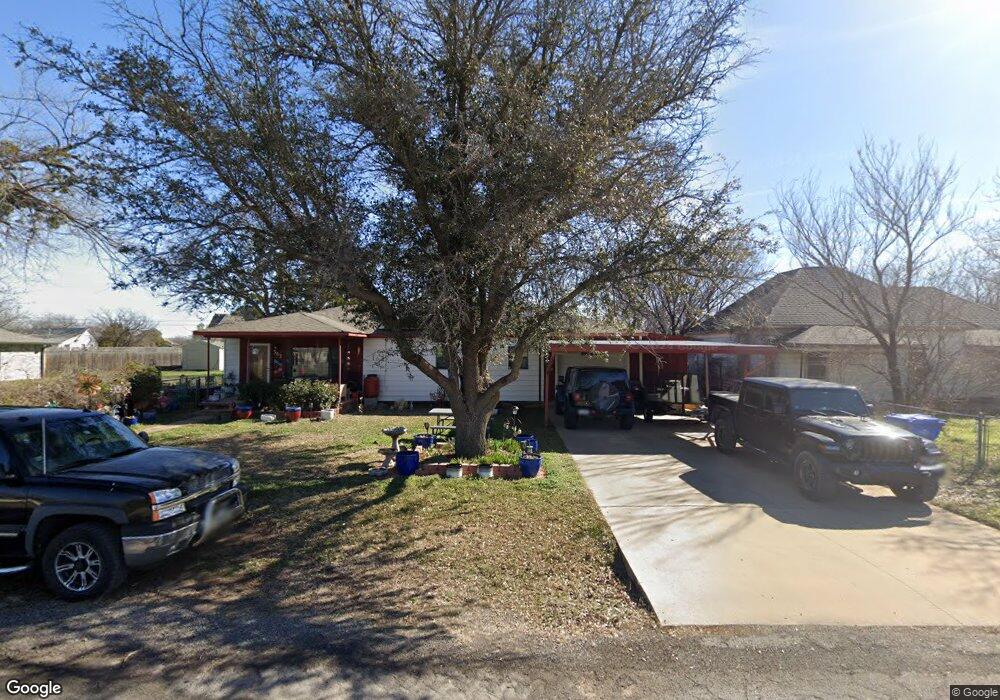 303 NW 6th St, Cache, OK 73527 - photo 1
