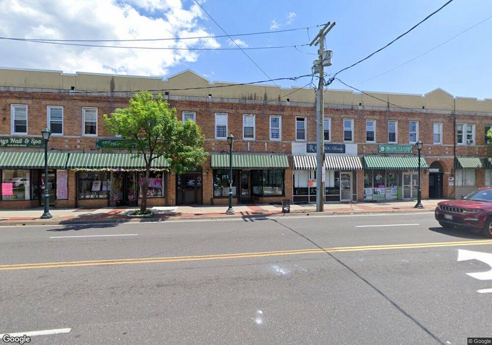 4 New Hyde Park Rd, Franklin Square, NY 11010 - photo 1