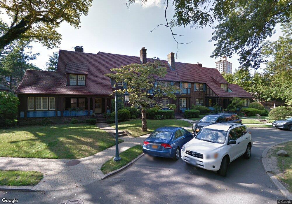 0 Holder Place unit 3H, Queens, NY 11375 - photo 1