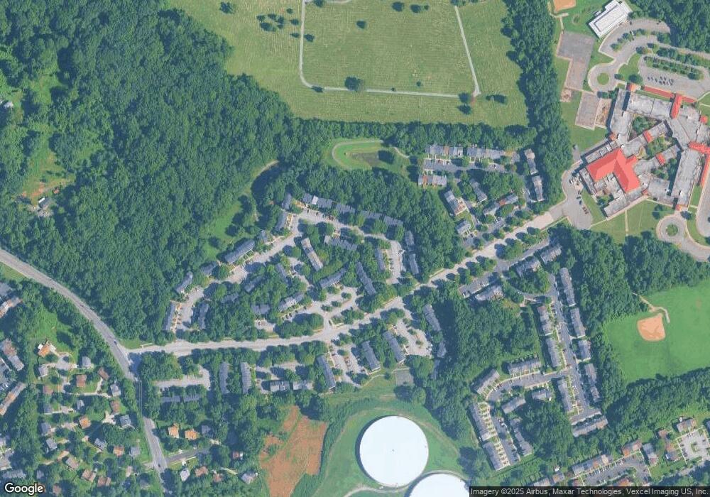 7255 Mahogany Dr, Hyattsville, MD 20785 - photo 1