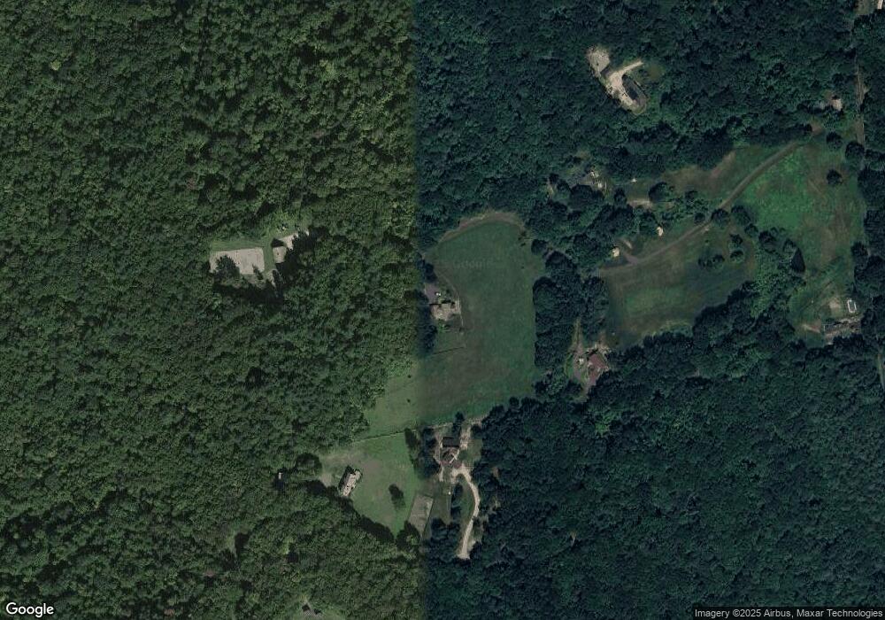 555 Kennedy Rd, Leeds, MA 01053 - photo 1