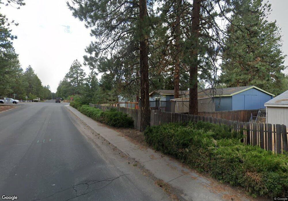 19815 Fennic Ct, Bend, OR 97702 - photo 1