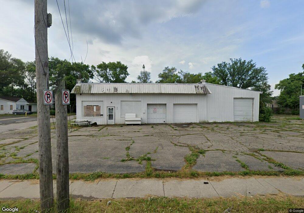 2522 Davison Rd, Flint, MI 48506 - photo 1