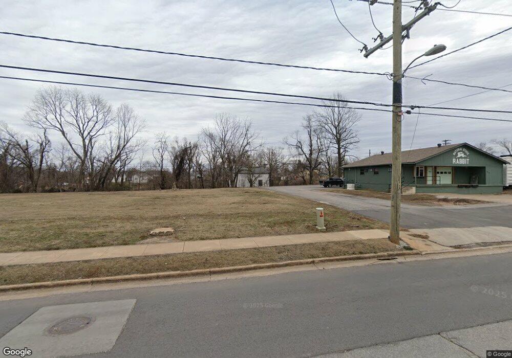 213 E Maple St, Rogers, AR 72756 - photo 1