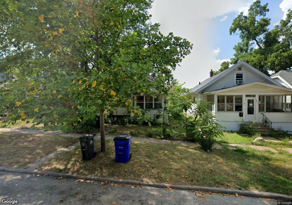 817 16th St SE, Cedar Rapids, IA 52403 - photo 1