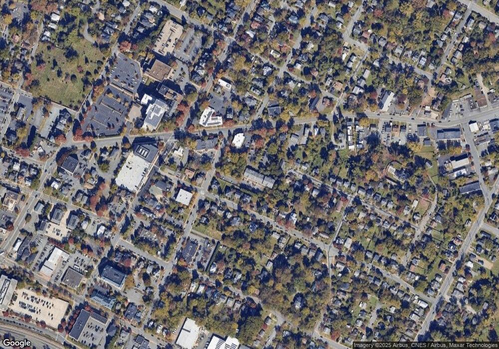 402 11th St NE, Charlottesville, VA 22902 - photo 1