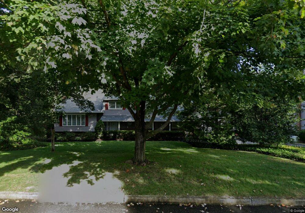 33 Crest Rd, Middletown, NJ 07748 - photo 1