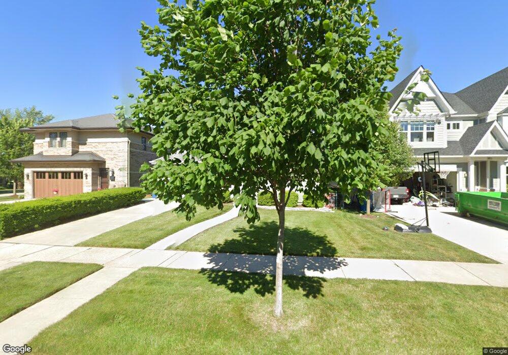 391 N Larch Ave, Elmhurst, IL 60126 - photo 1