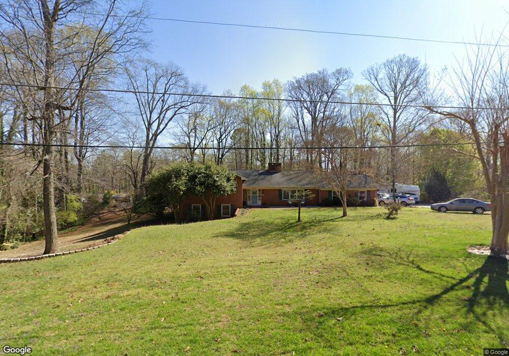 802 Cliftwood Dr, Siler City, NC 27344 - photo 1