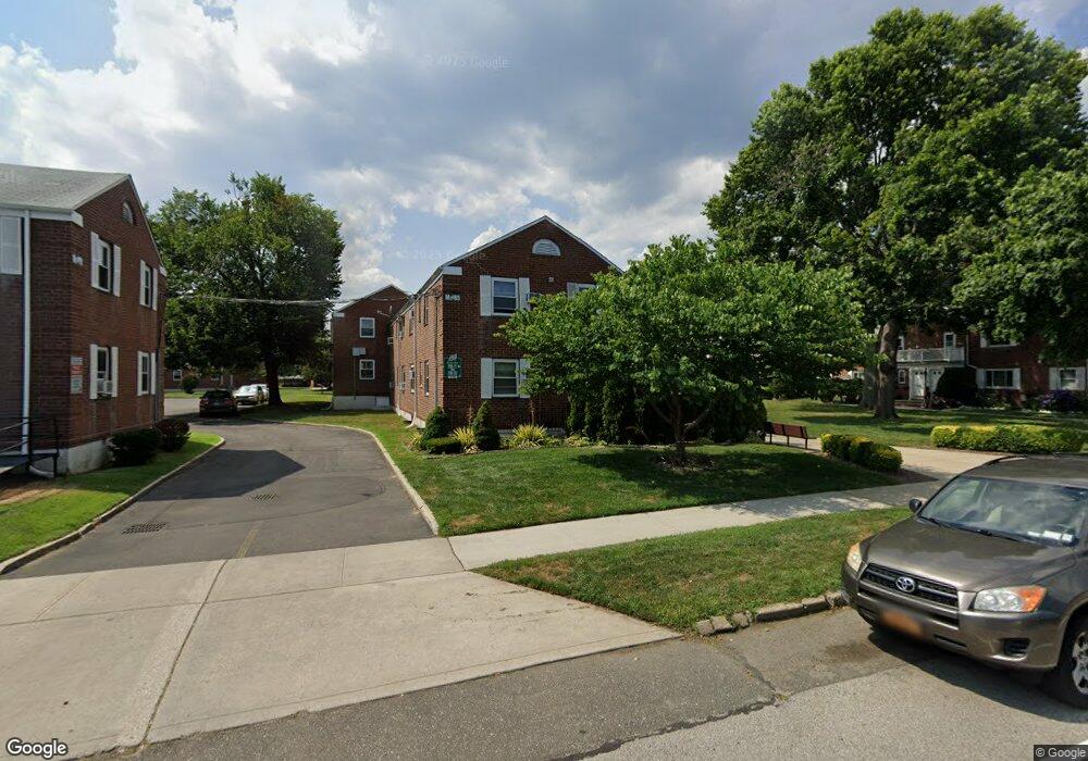 260-11 74th Ave unit Lower, Glen Oaks, NY 11004 - photo 1