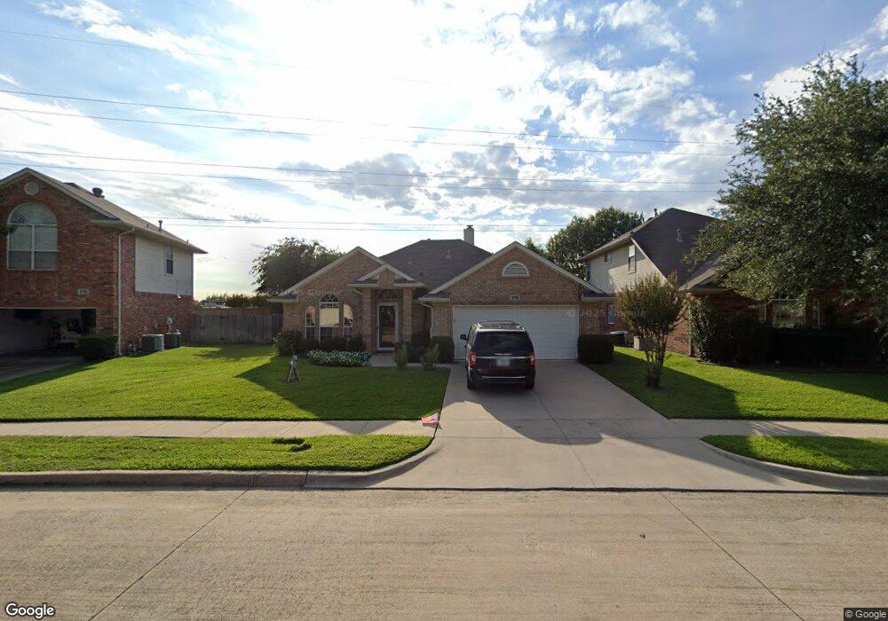 2729 Crystal Glenn Cir, Hurst, TX 76054 - photo 1
