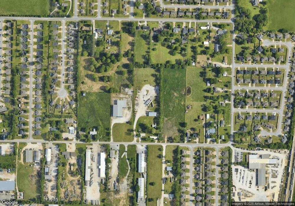 228 E County Line Rd, Bethel Heights, AR 72764 - photo 1