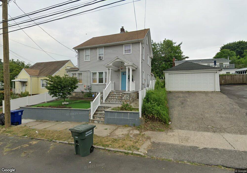 365 Exeter St unit 2ND F, Bridgeport, CT 06606 - photo 1