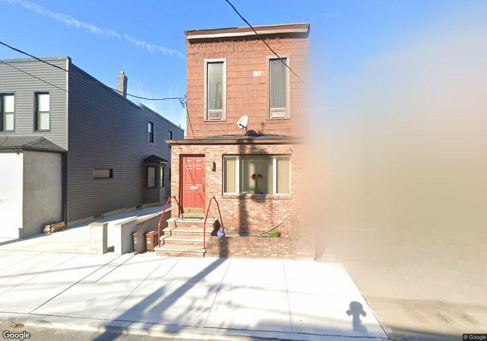 7147 58th Ave, Maspeth, NY 11378 - photo 1