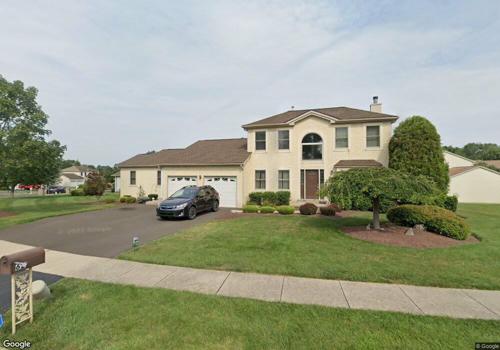 621 Nicole Dr, Southampton, PA 18966 - photo 1