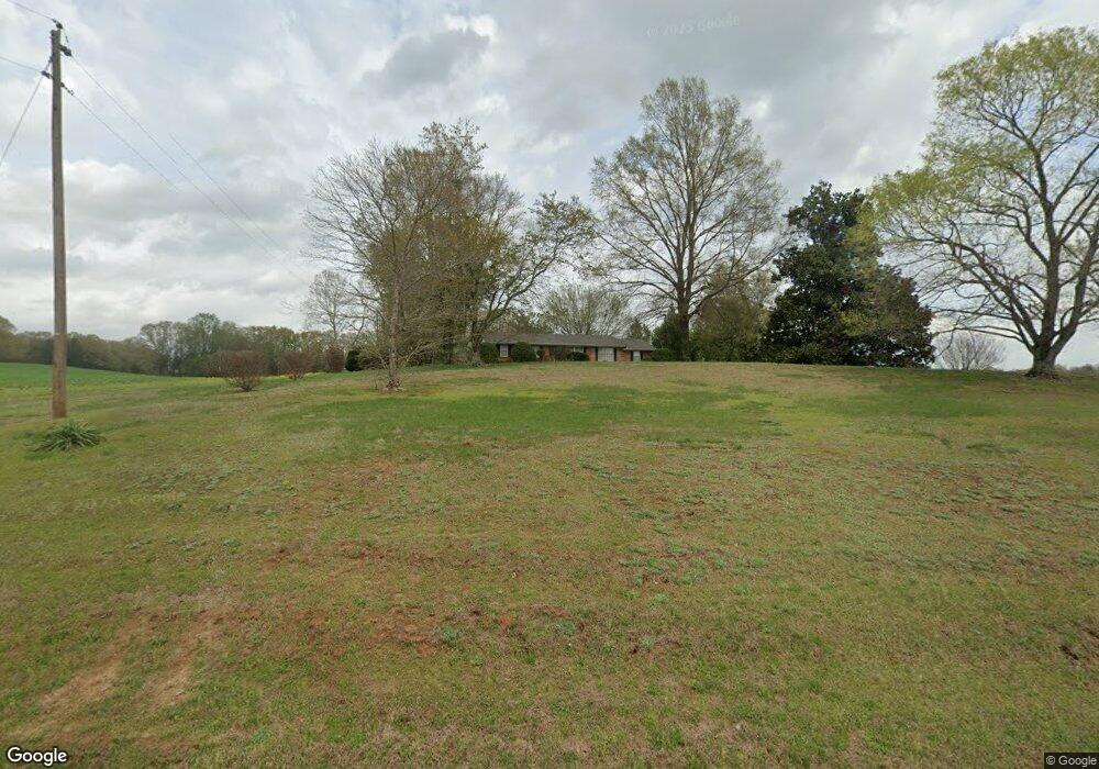 5555 Reynoldsburg Rd, Paris, TN 38242 - photo 1